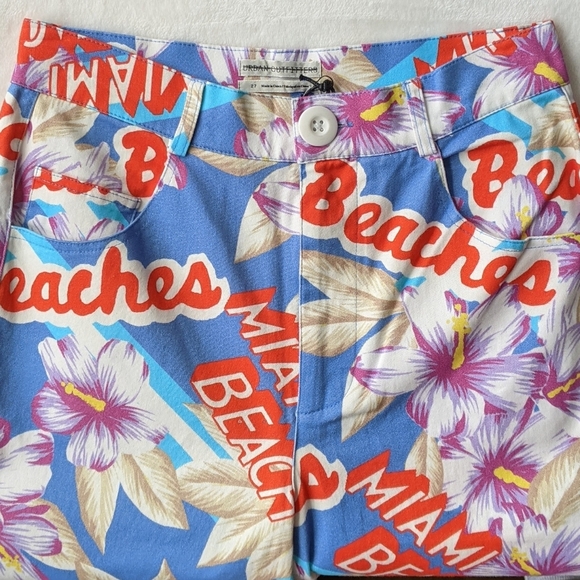 Urban Outfitters Pants Crop High Waist Cotton Spandex Miami Beach Print 27 NWT - Picture 3 of 16